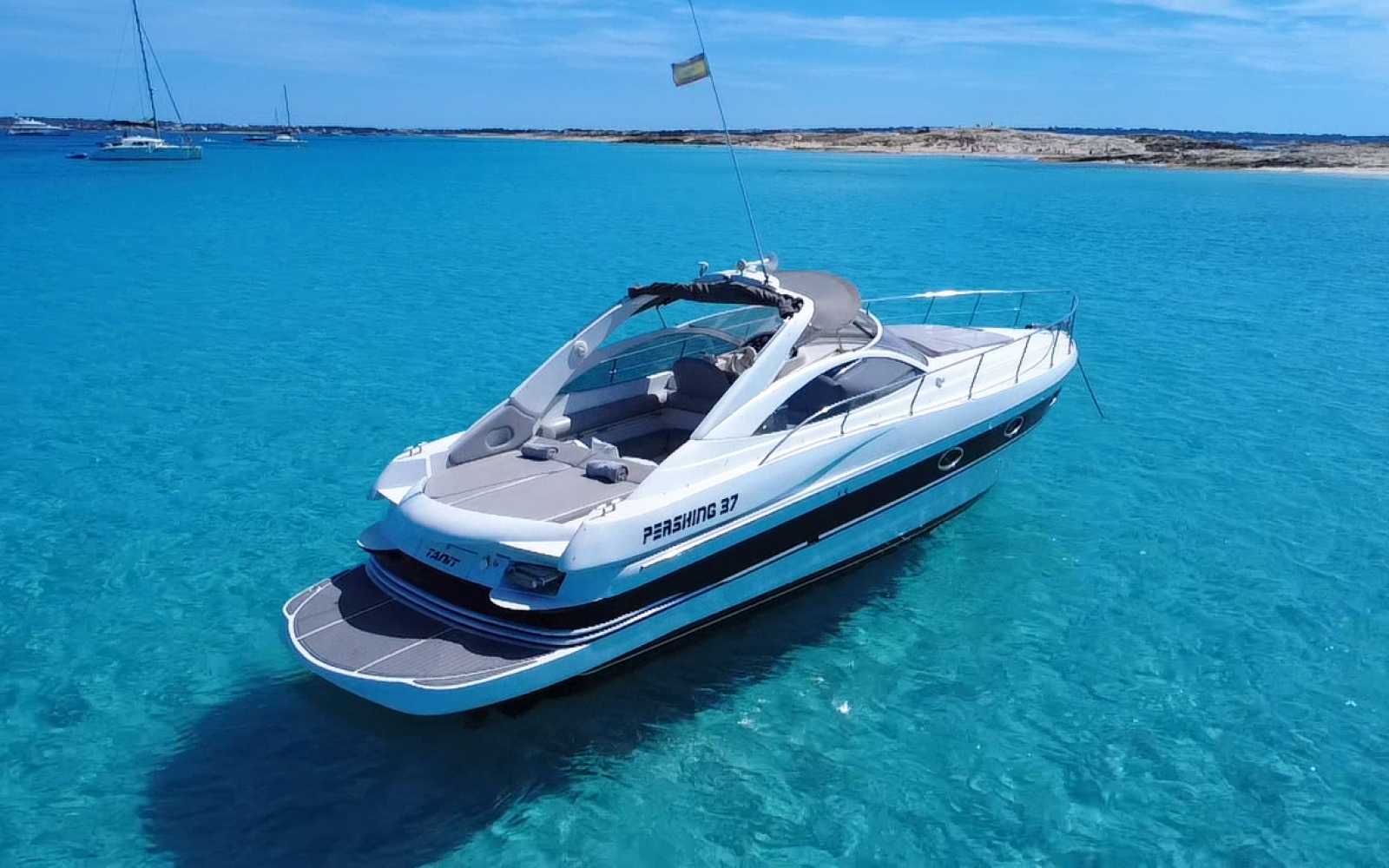 Pershing 37 "tanit"