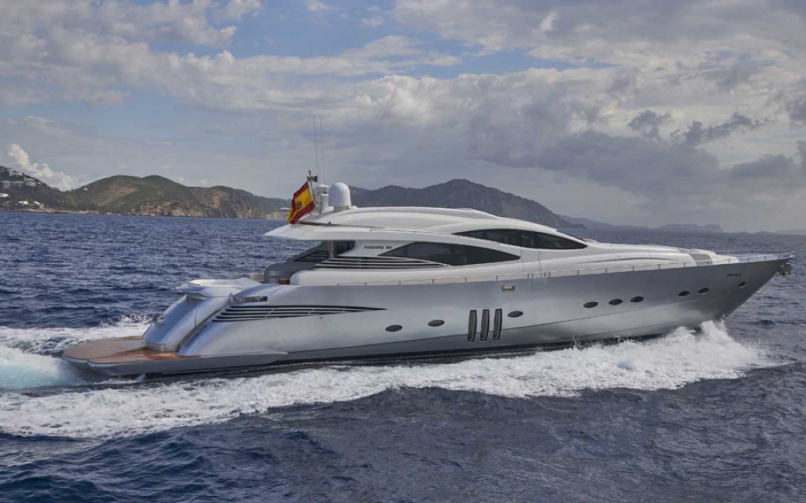 Pershing 90 "danzas"
