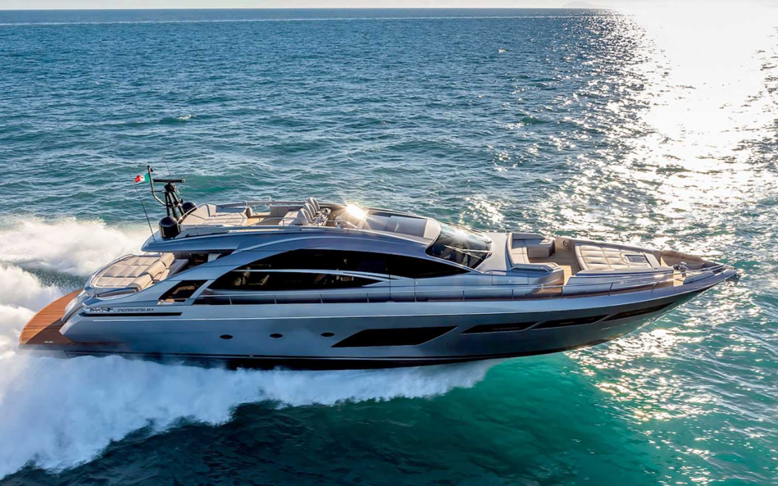 Pershing 8 X "beyond"