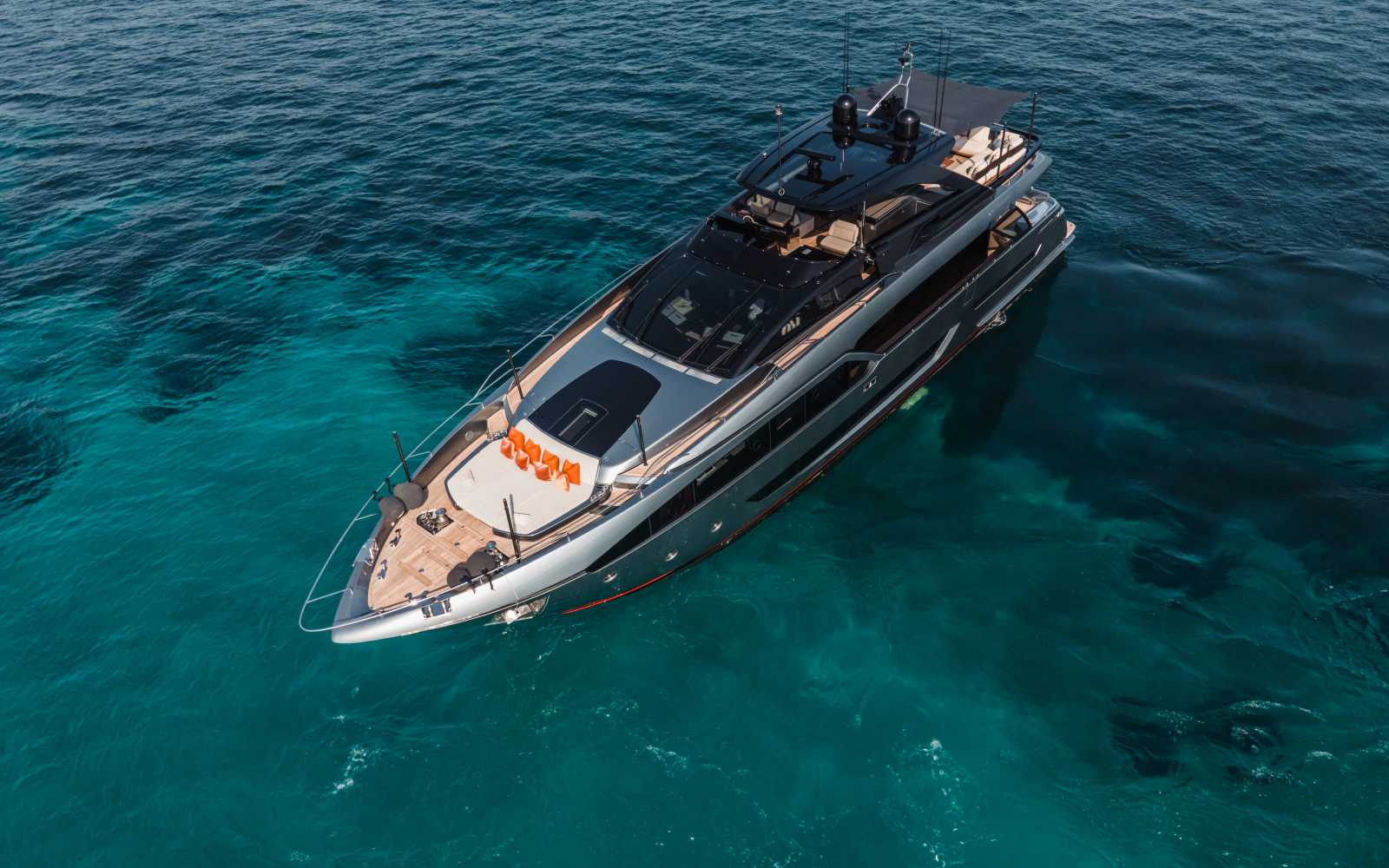 Riva Argo 90 "ella"