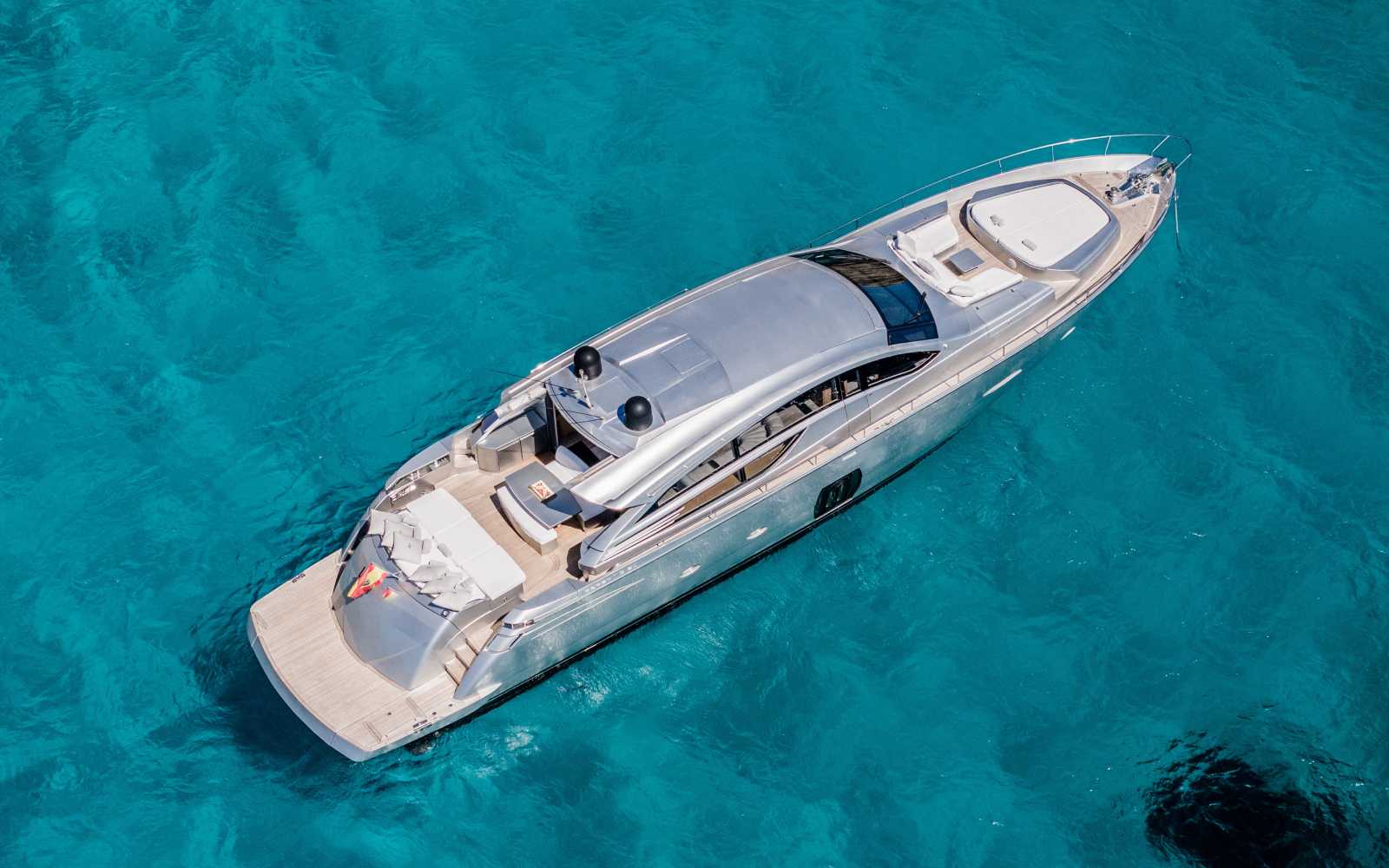 Pershing 80 "wahoo"