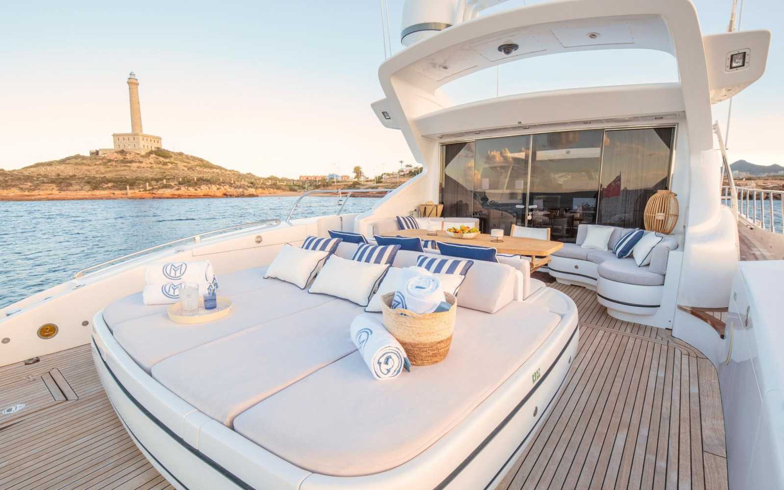 Mangusta 92 "chill Out"