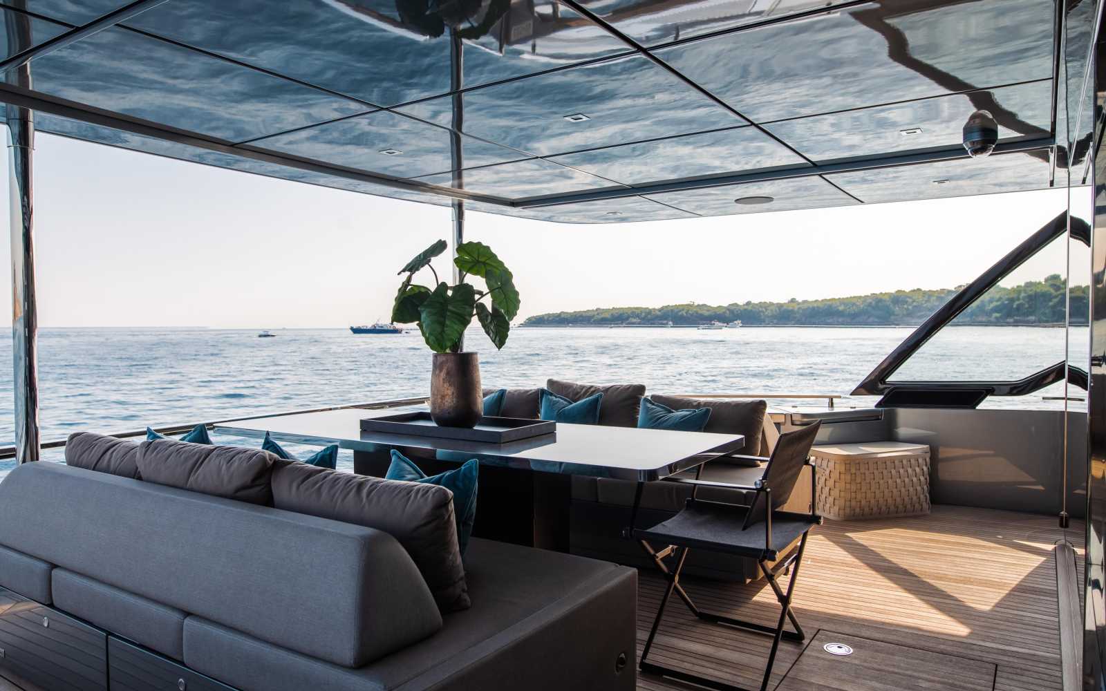 Riva 90 Argo "ella"