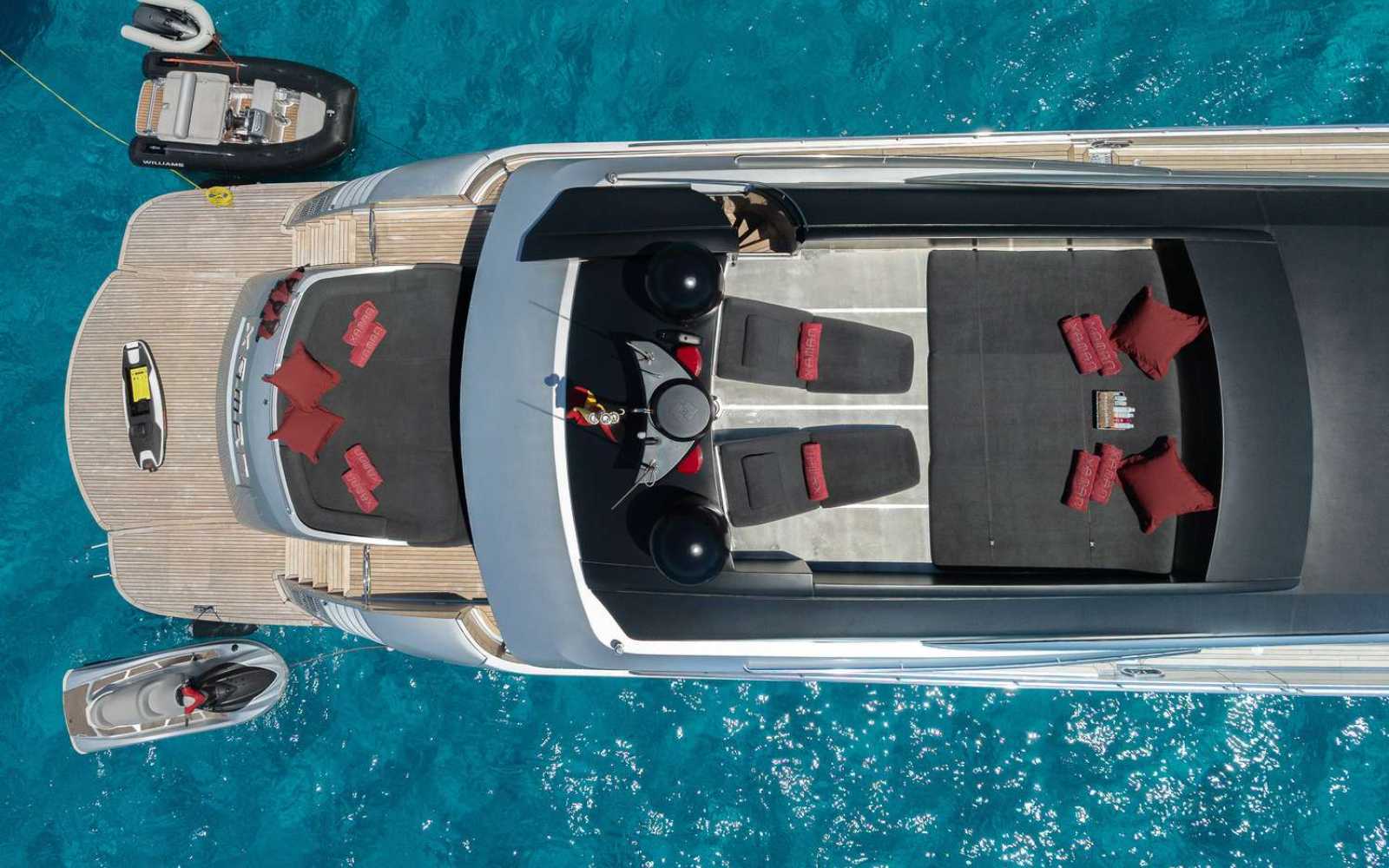 Pershing 90 "xaman"