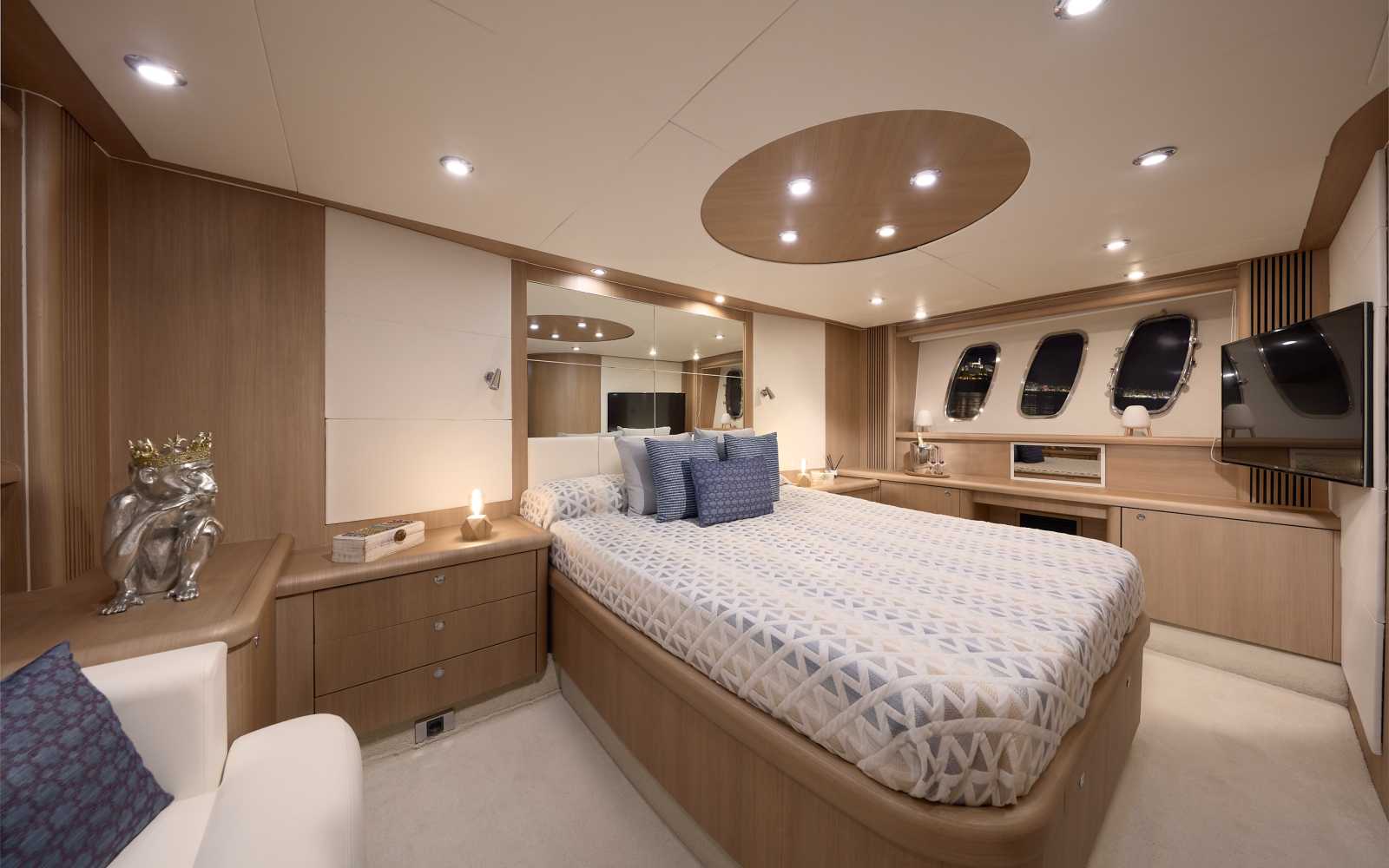 Sunseeker Predator 72  "number 9"