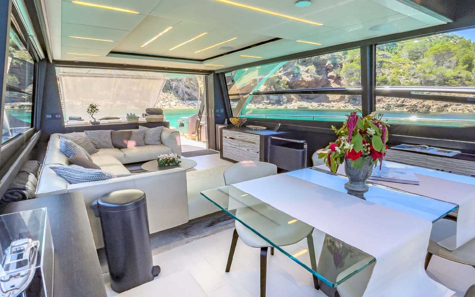 Pershing 8x "beyond"