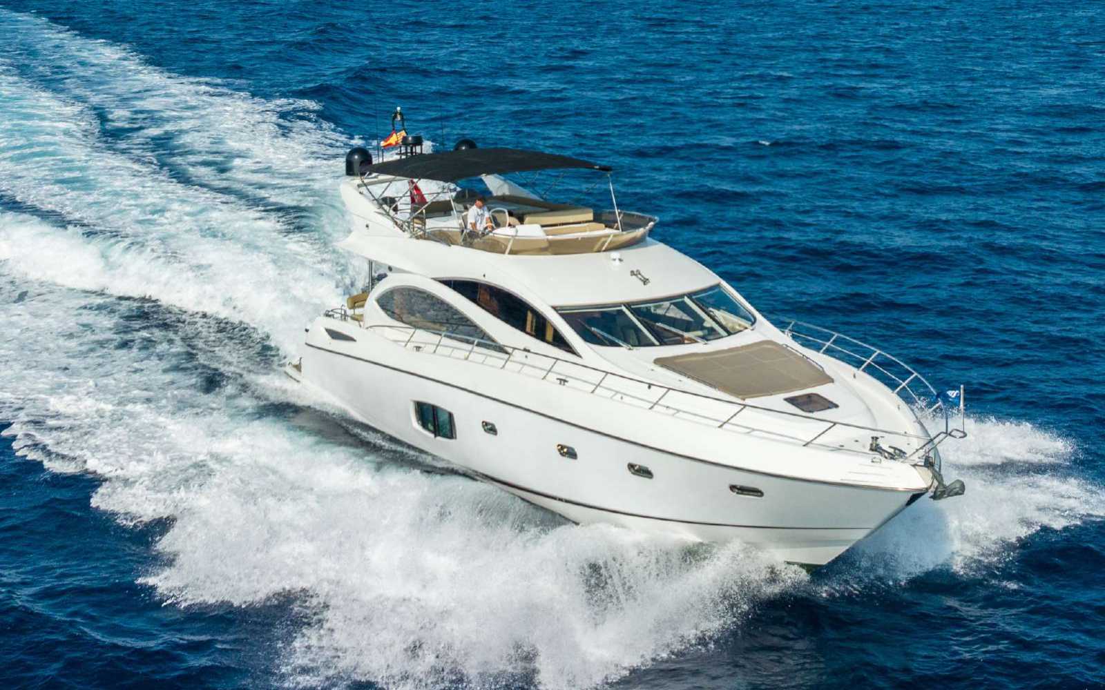 Sunseeker Manhattan 70 "cala Di Luna"