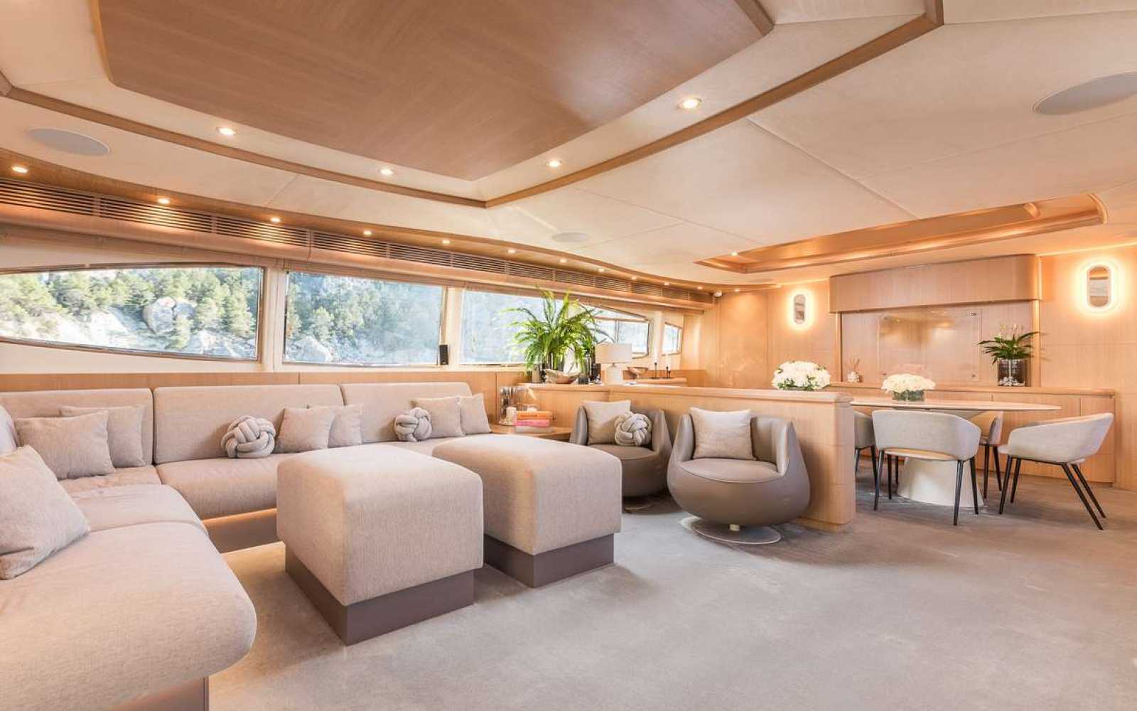 Arcadia Yachts 85 "dhamma Ii"
