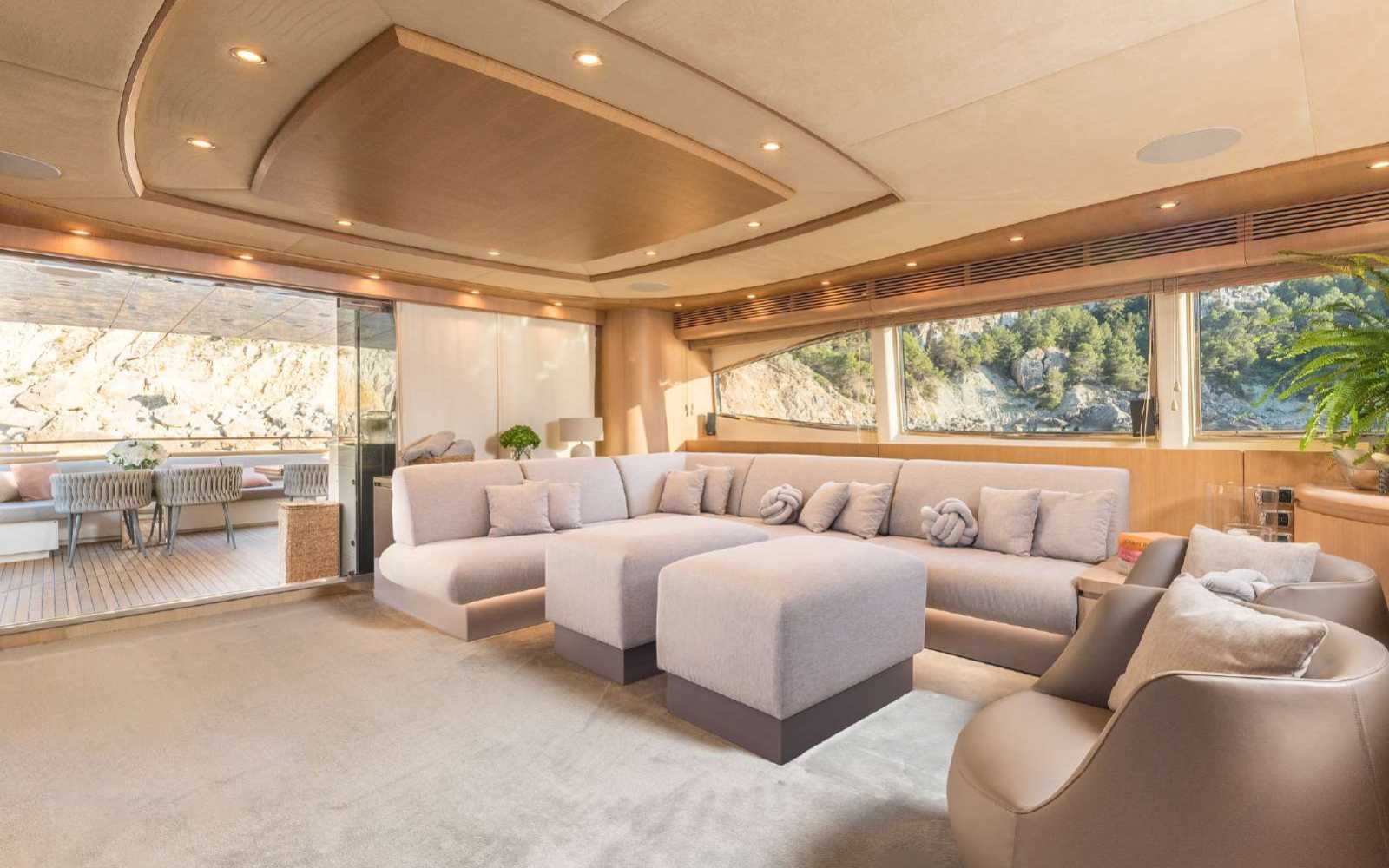 Arcadia Yachts 85 "dhamma Ii"