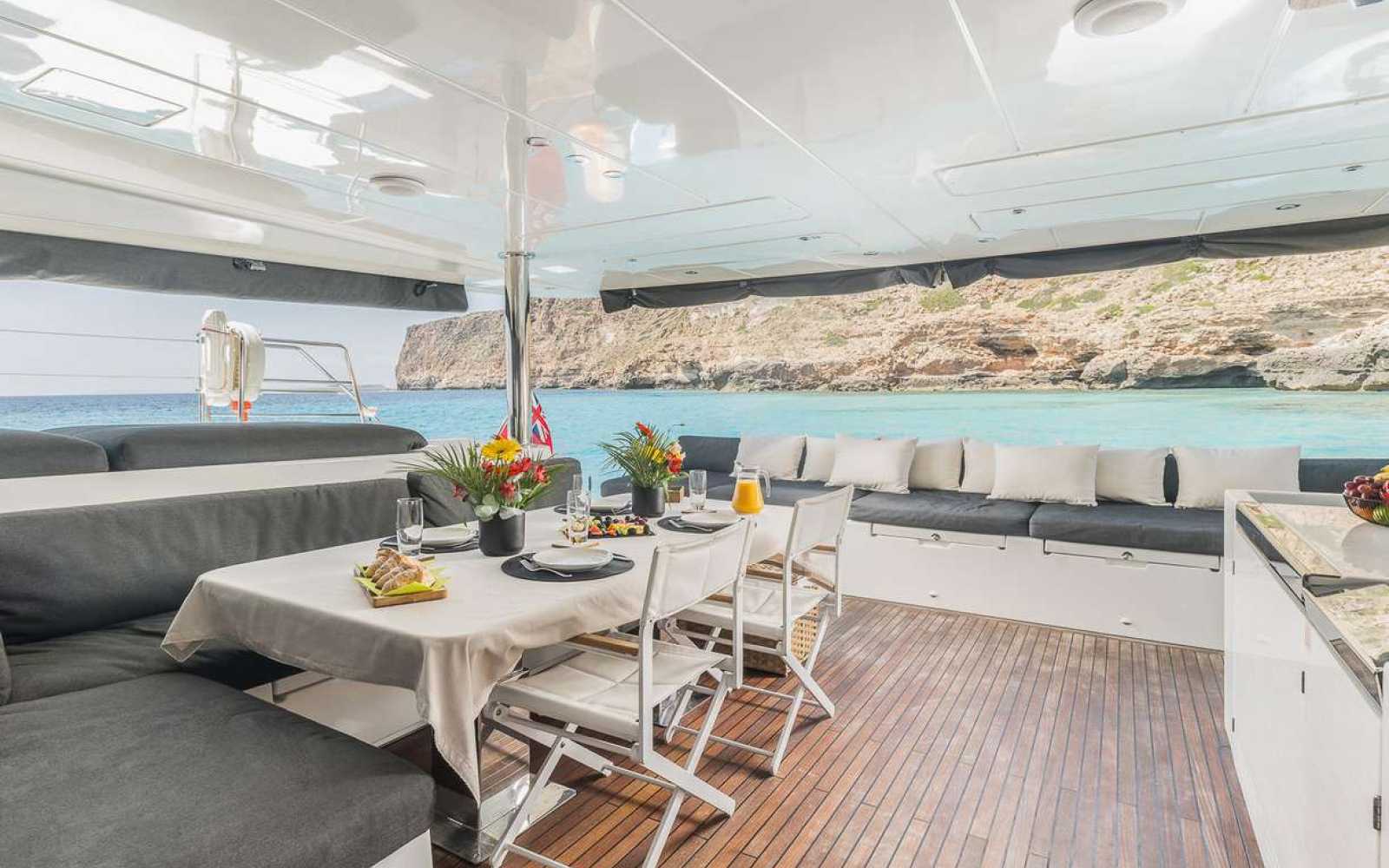 Lagoon 620 "lady Fiona"