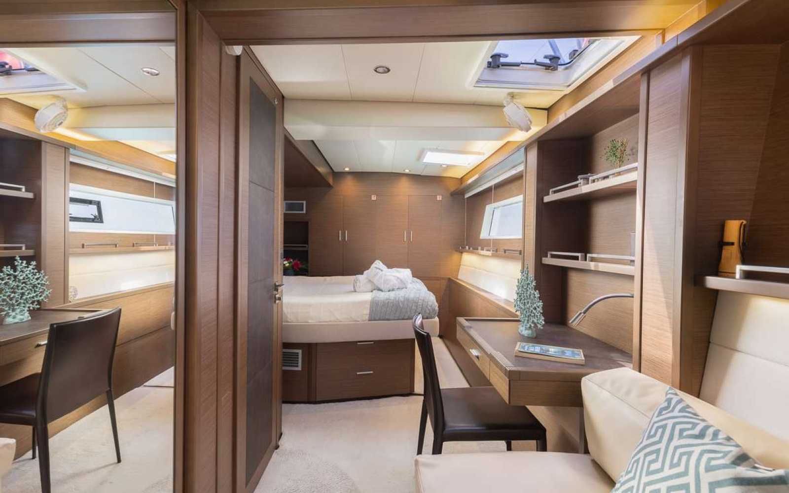 Lagoon 620 "lady Fiona"