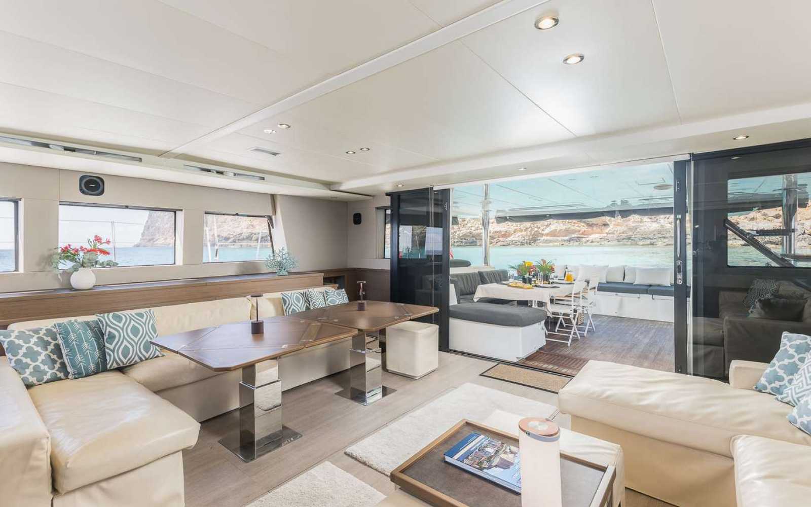 Lagoon 620 "lady Fiona"