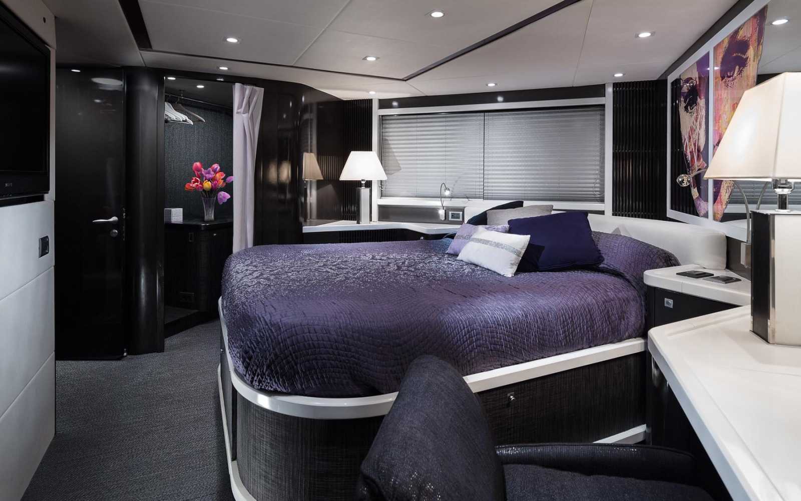 Sunseeker Predator 82 "georgia"