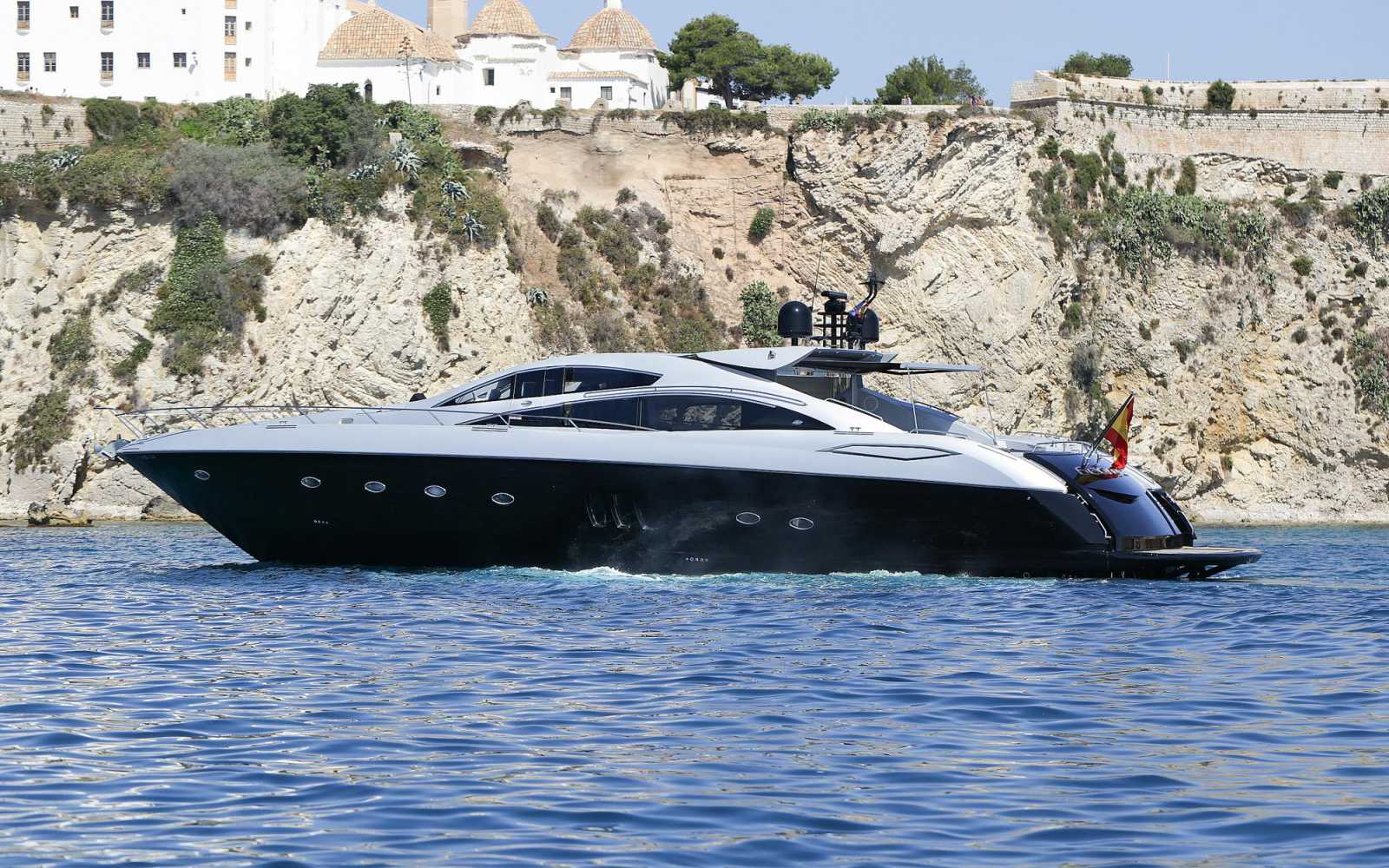 Sunseeker Predator 82 "georgia"