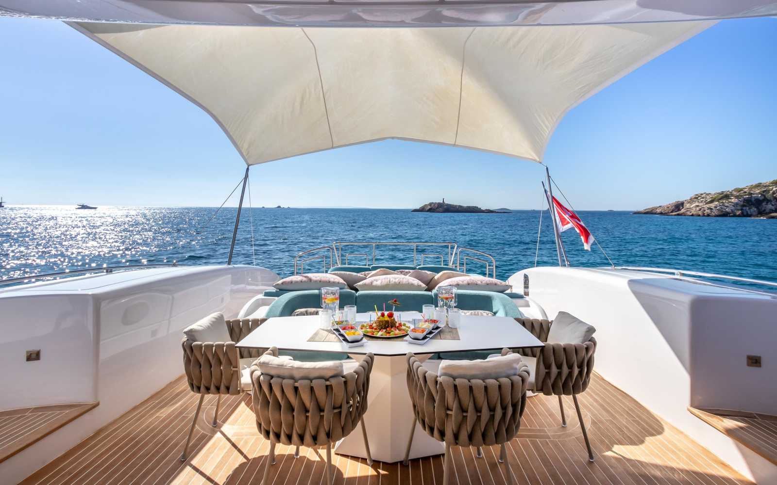 Mangusta 108 "belisa"