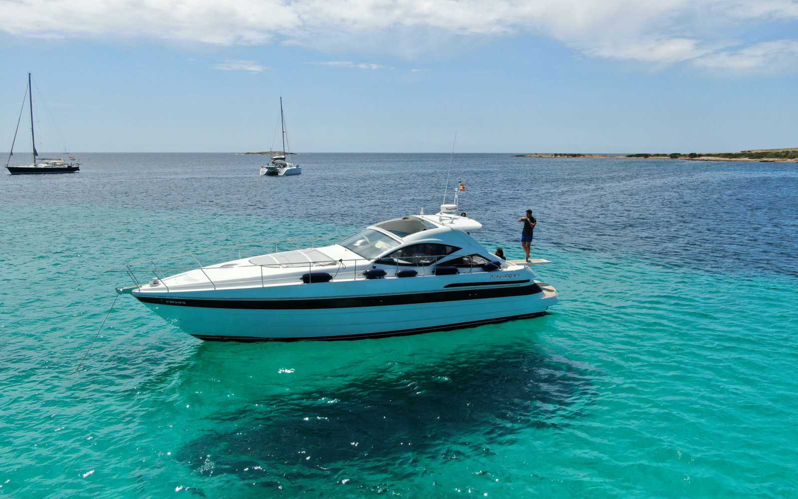 Pershing 43 "nina"
