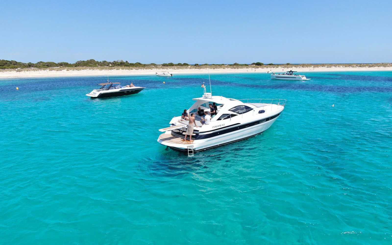 Pershing 43 "nina"