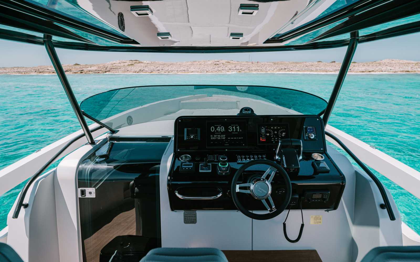 Cayman 40 "caiman"