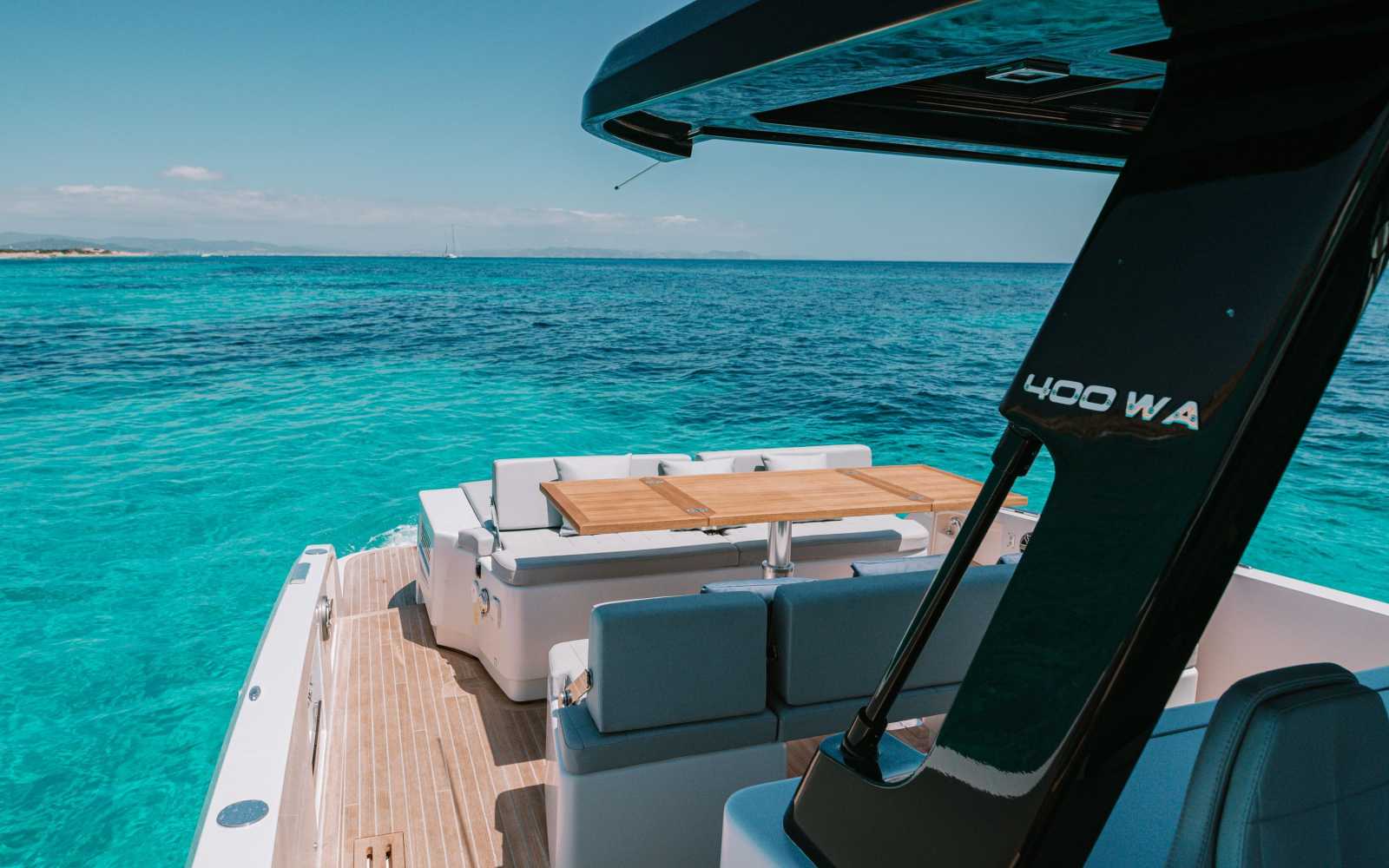 Cayman 40 "caiman"