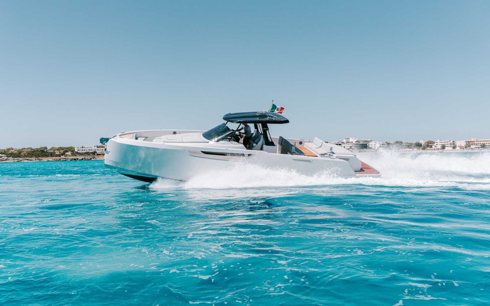 Cayman 40 "caiman"