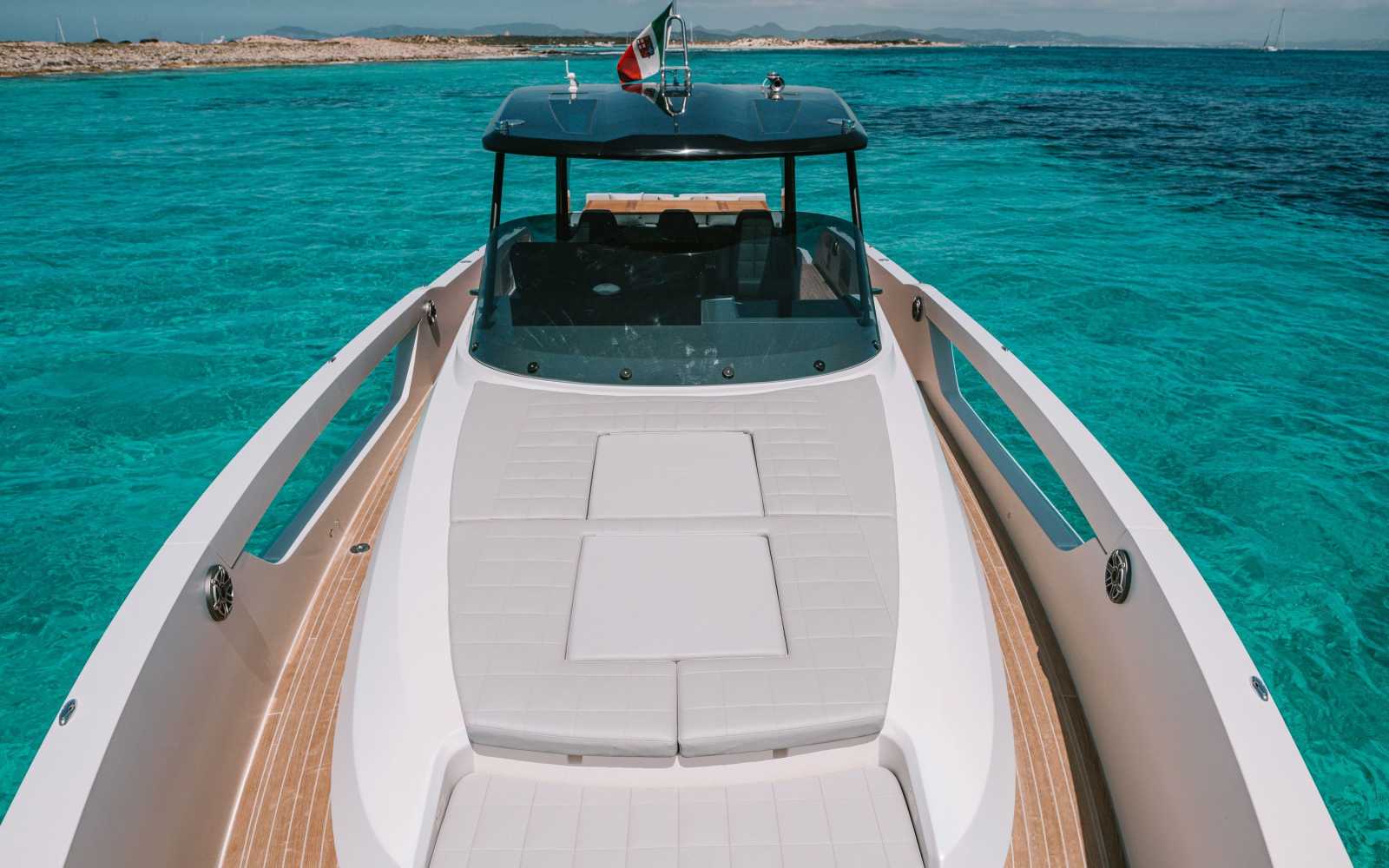 Cayman 40 "caiman"