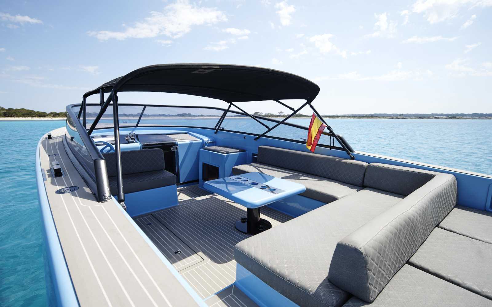 Van Dutch 40 "blue Steel"