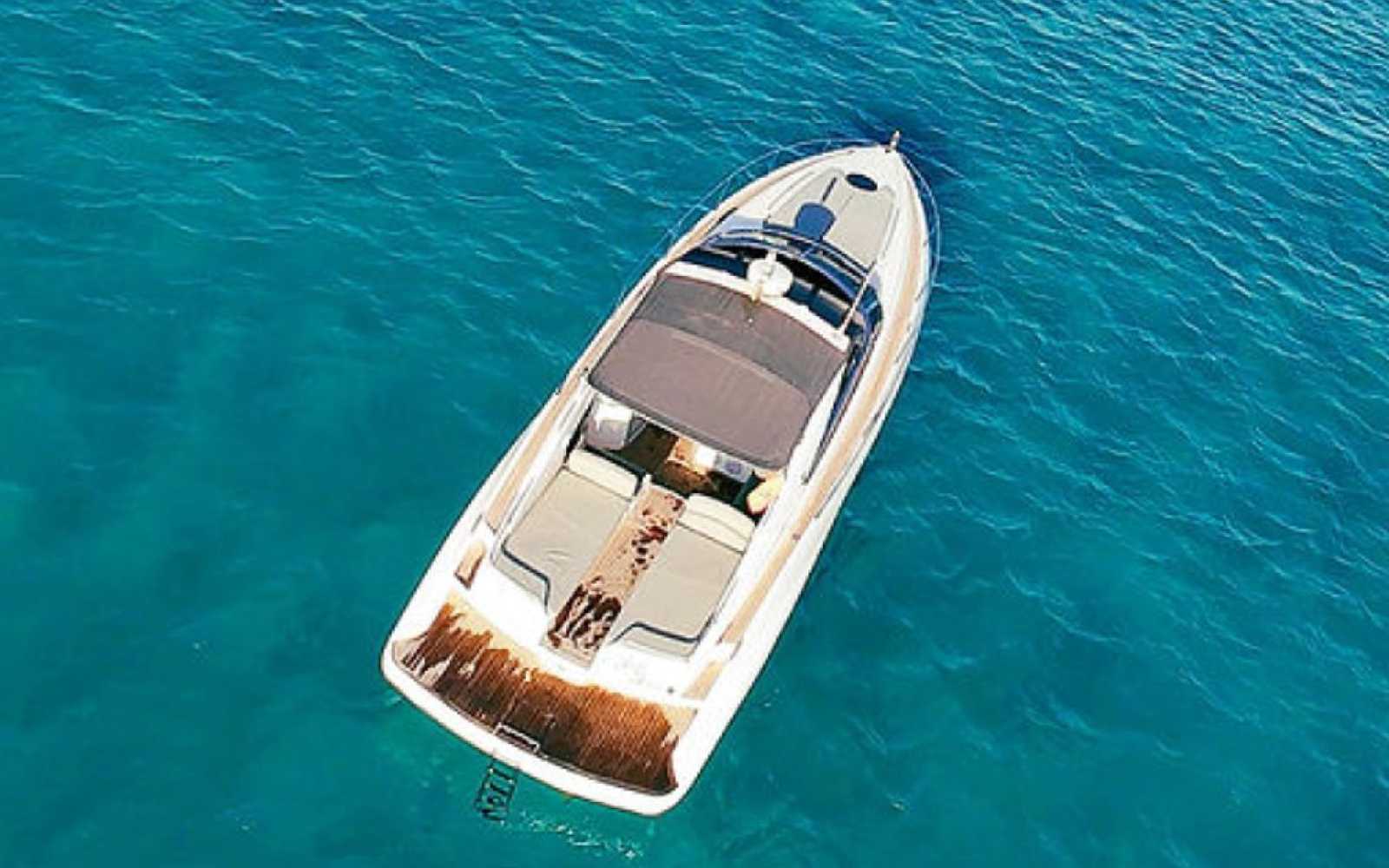 Sunseeker Superhawk 43 "lady Boss"