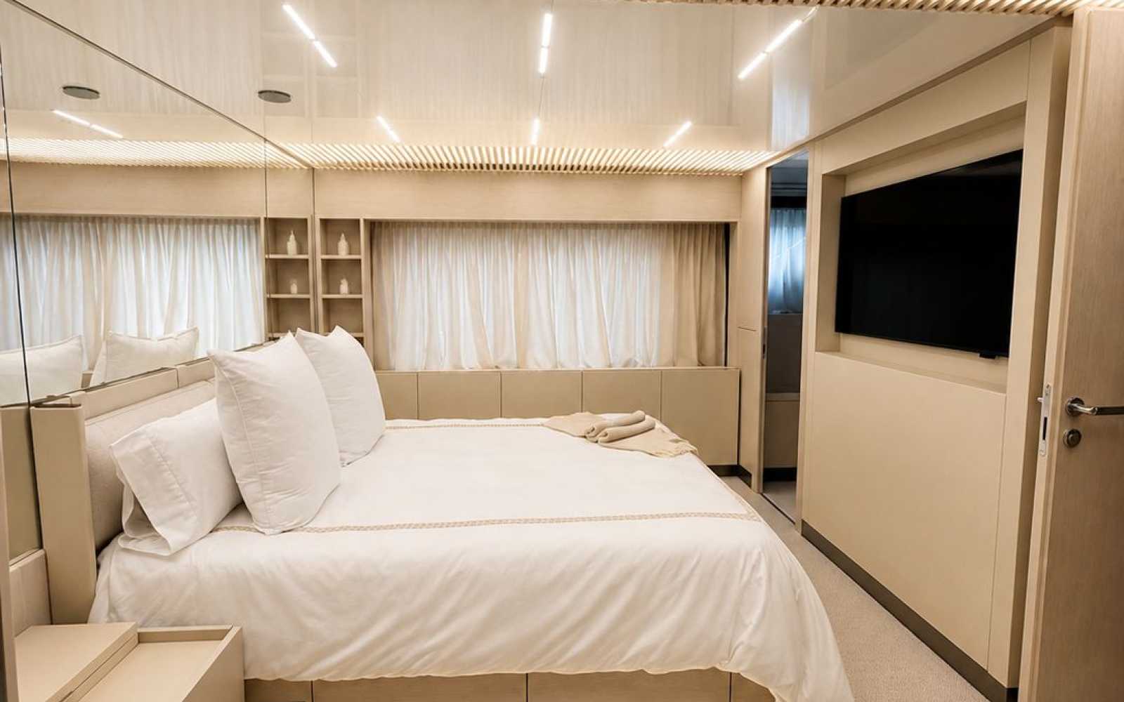 Ferreti 920 "ogum"
