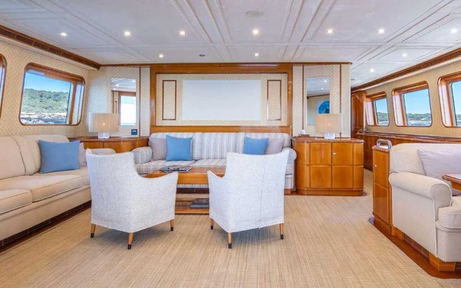 Custom Royal Yacht 150 "my Foners"