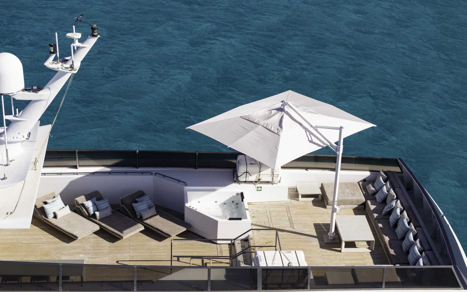Custom Royal Yacht 150 "my Foners"