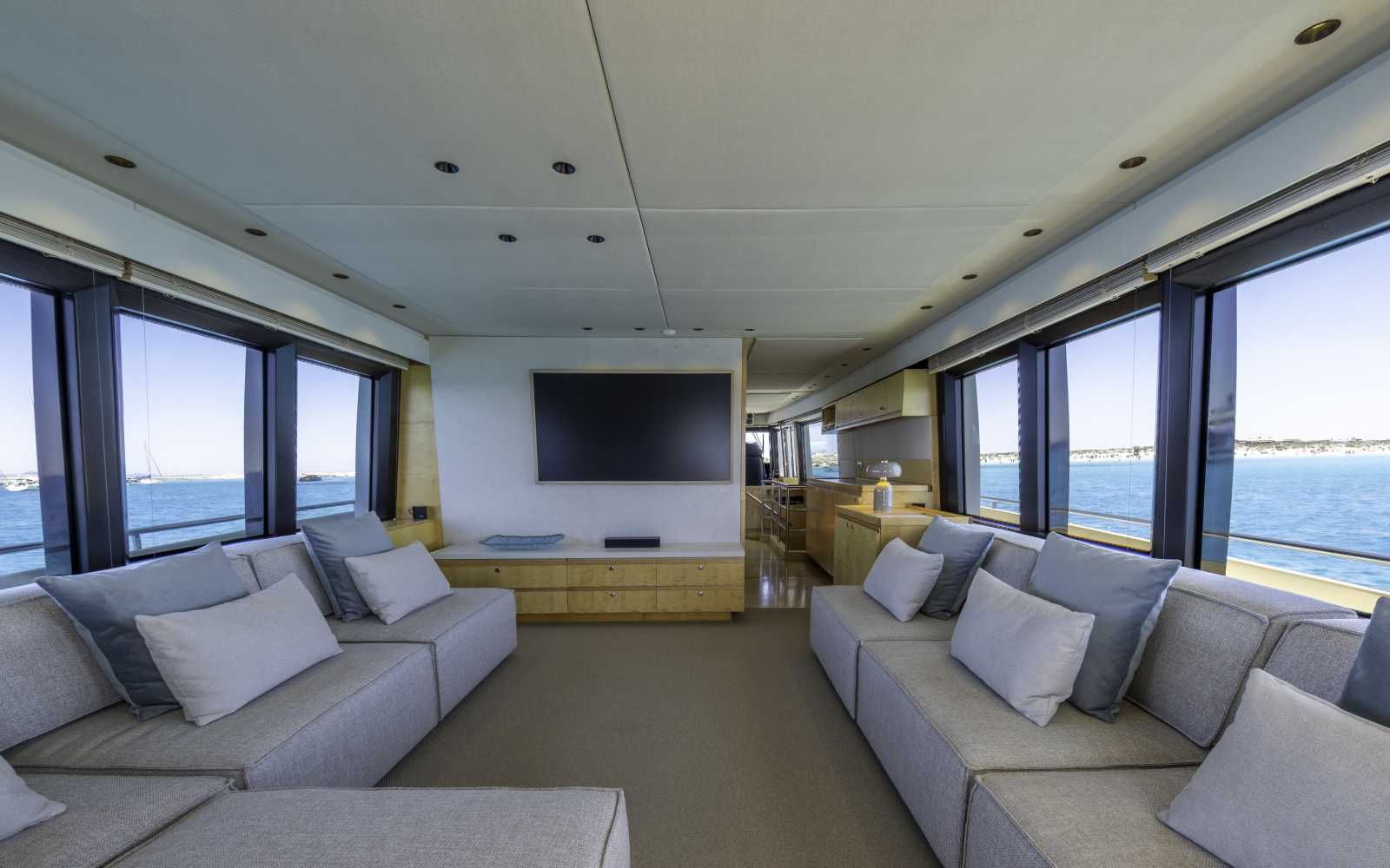 Atlantis Xcape 76 "my Rafaga"