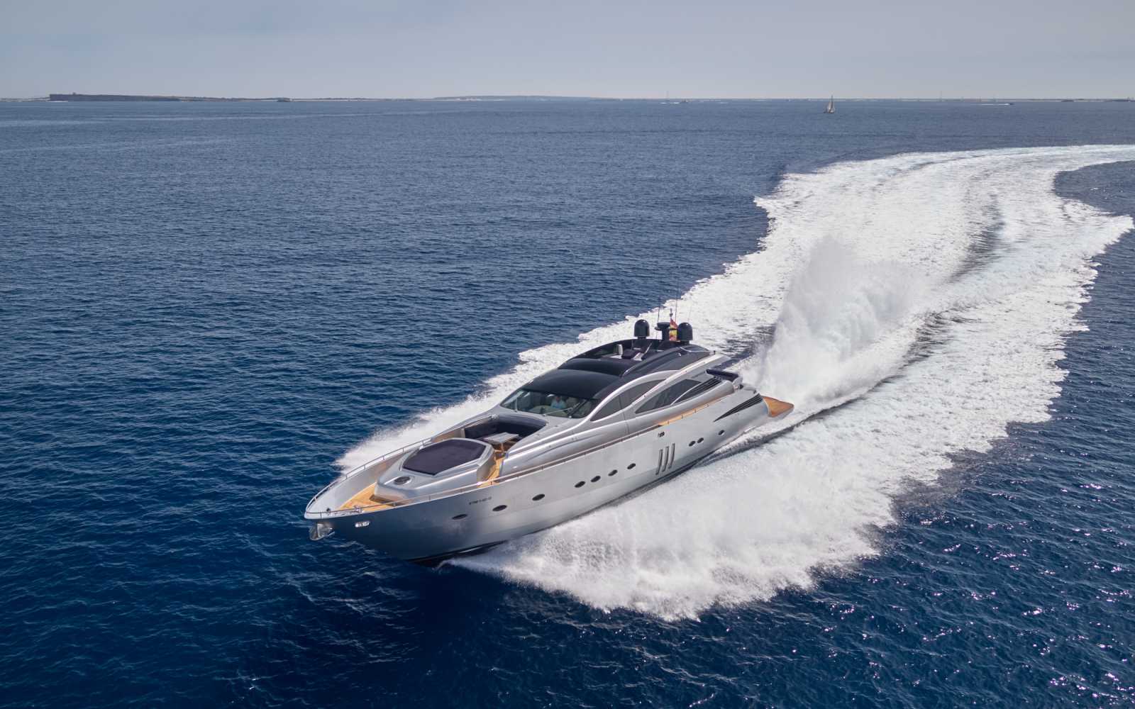 Pershing 90 "my Danzas"