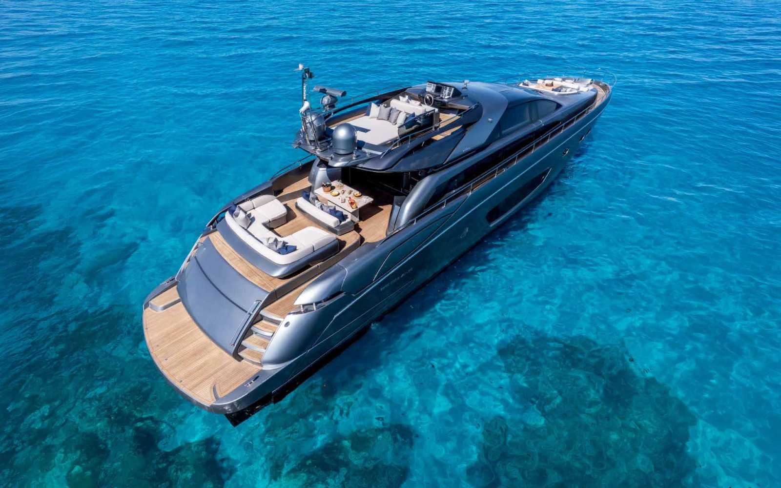 Riva 86 "tanit"