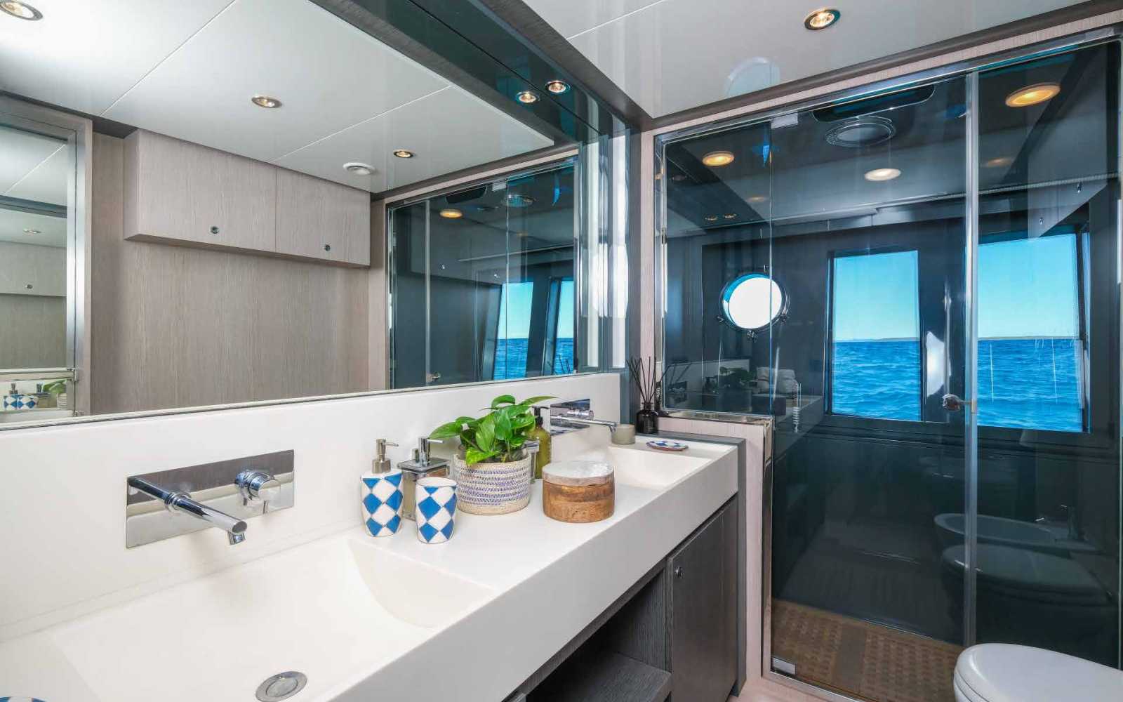 Riva 86 "tanit"