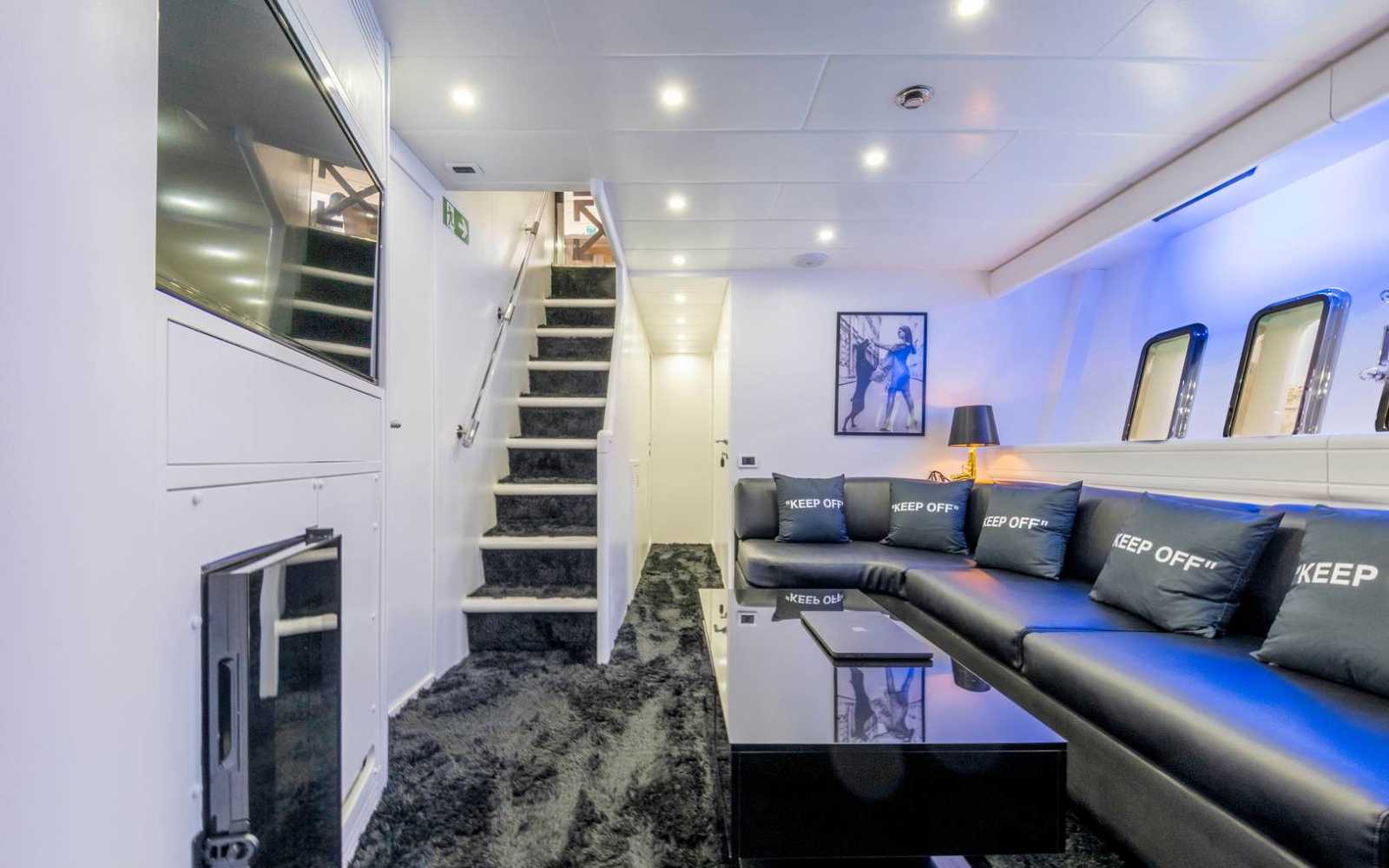 Mangusta 72 "lukas - Off White"