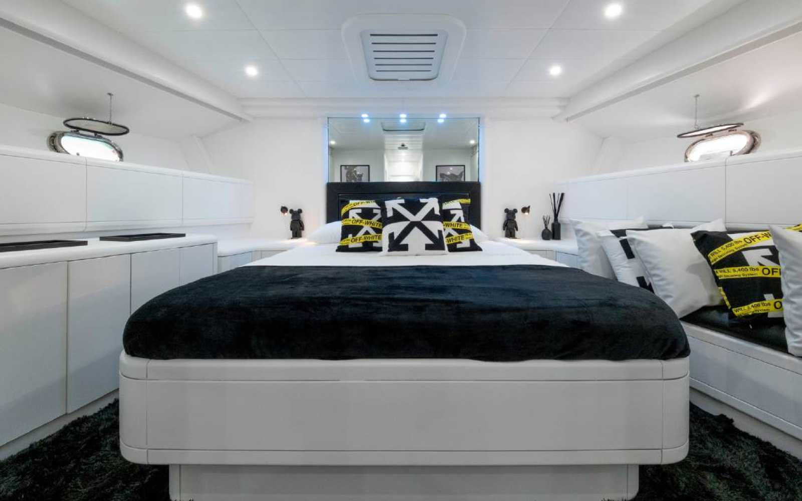 Mangusta 72 "lukas - Off White"
