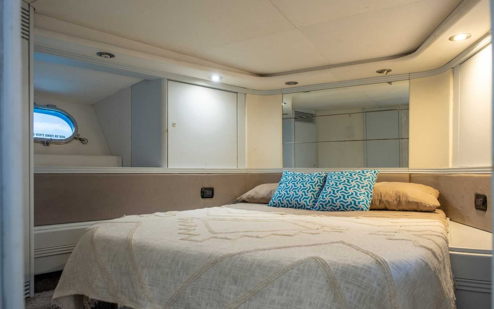 Baia 54  "surreal"