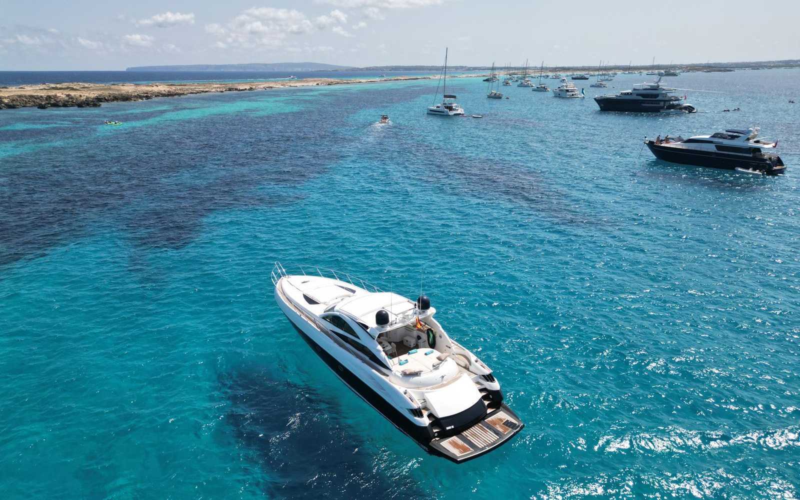 Sunseeker Predator 68 "charly Fox"