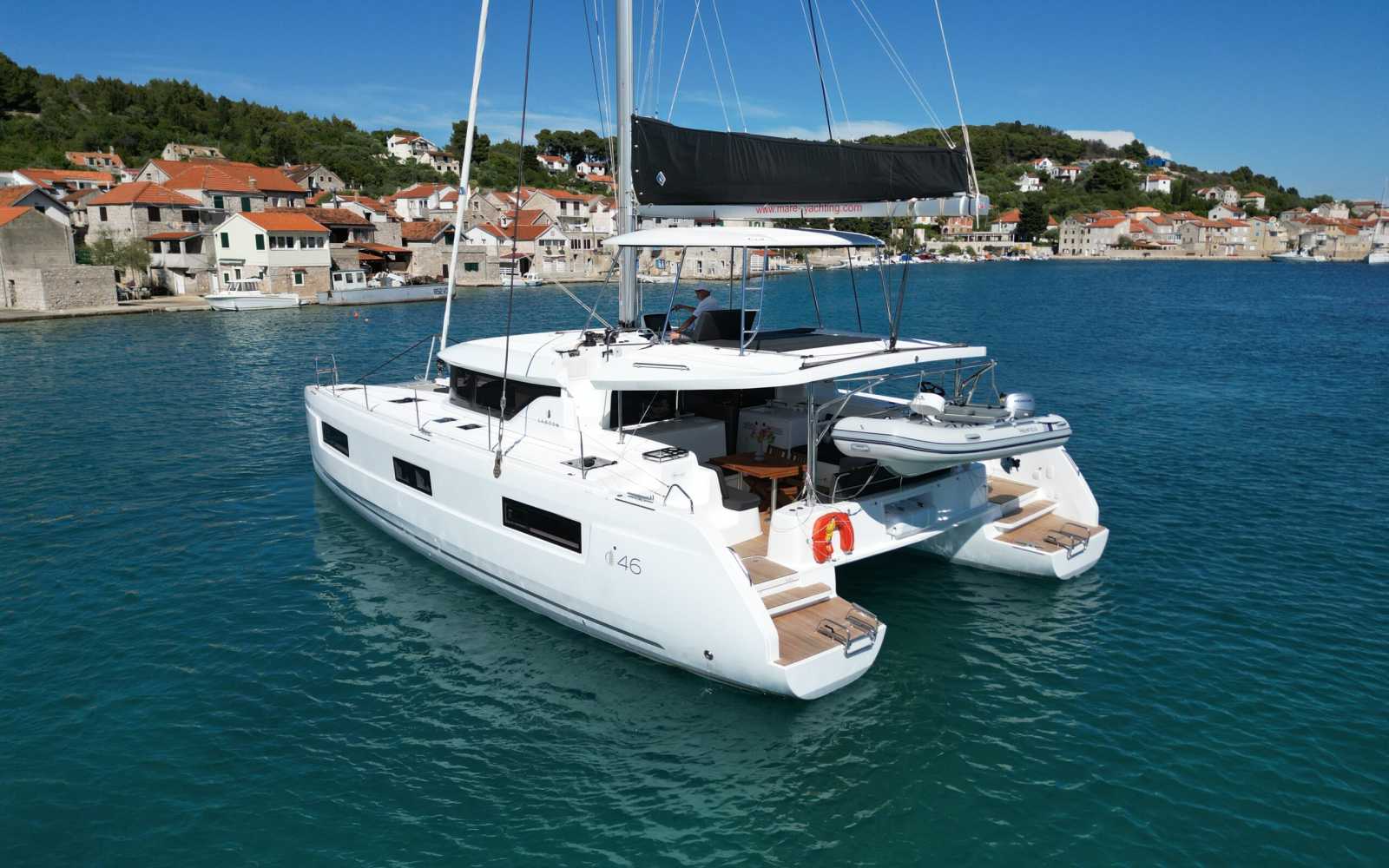 Lagoon 46 "blue Regeneration"