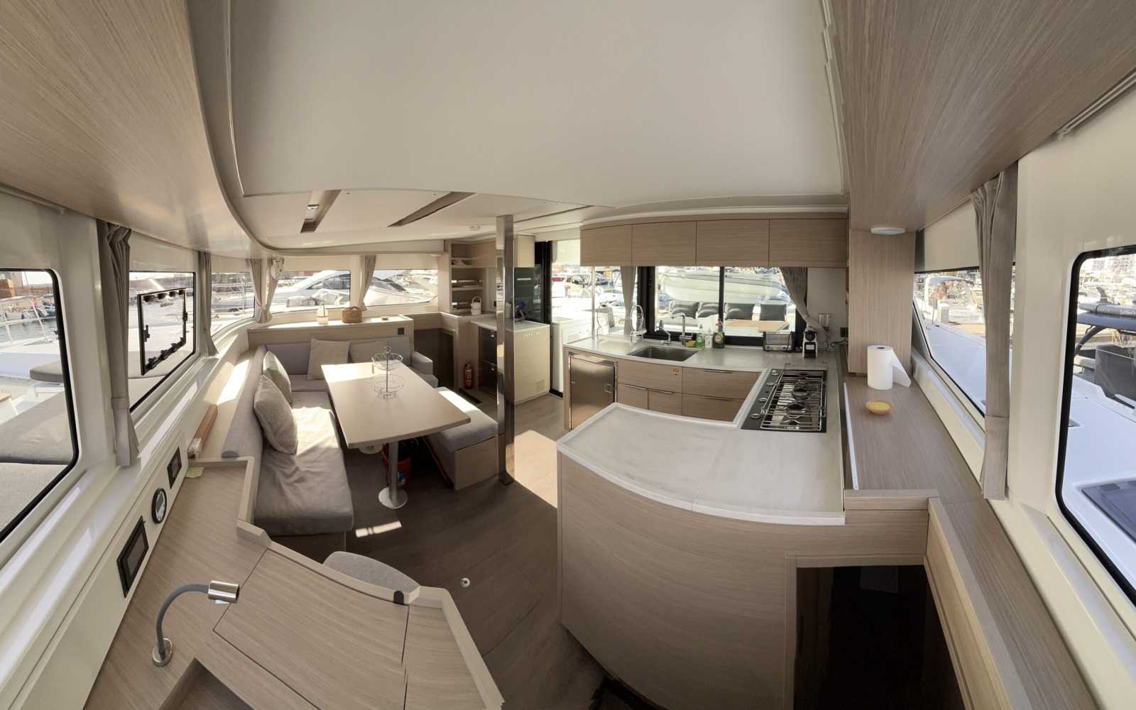 Lagoon 46 "peikea"