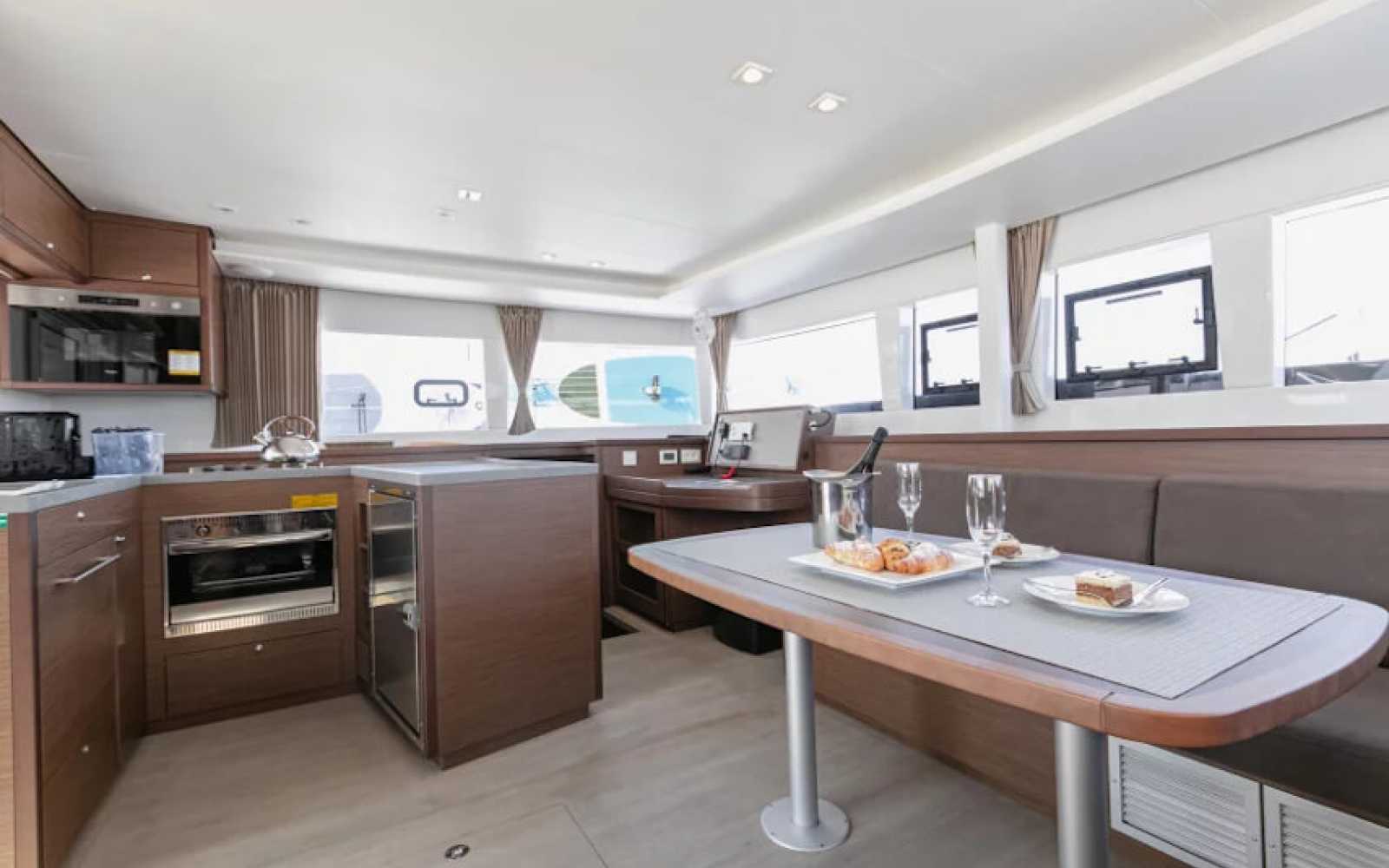 Lagoon 450f "carmela"