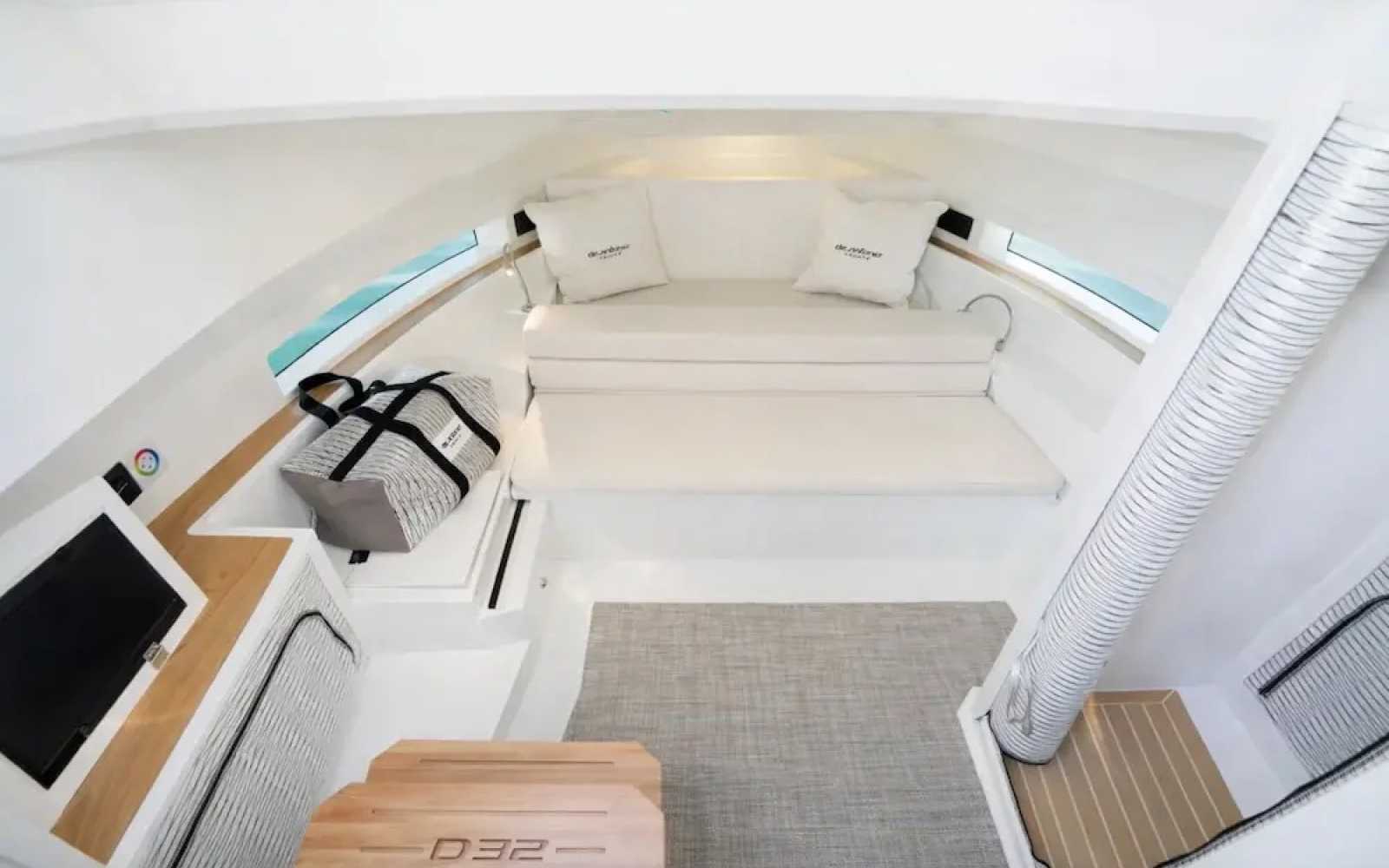 De Antonio D32 Open "floren"