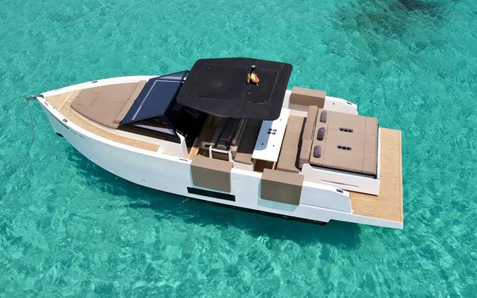 De Antonio D34 Cruiser "delito"